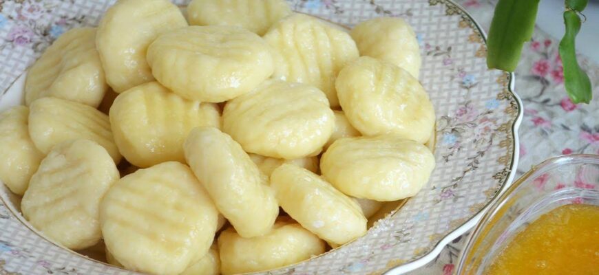 Ліниві вареники на пару не розварюються: я просто додаю 1 інгредієнт — і вони тримають форму Ліниві вареники на пару не розварюються: я просто додаю 1 інгредієнт — і вони тримають форму