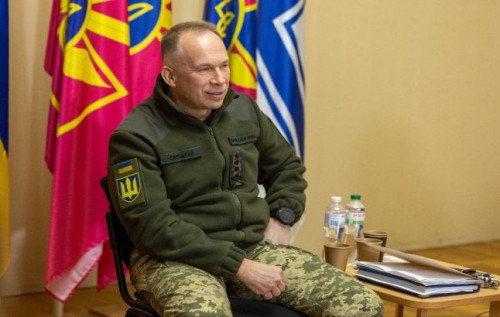 Сирський заявив, що ЗСУ у 2025 році провели три наступальні операції, дві з них — на території РФ Сирський заявив, що ЗСУ у 2025 році провели три наступальні операції, дві з них — на території РФ