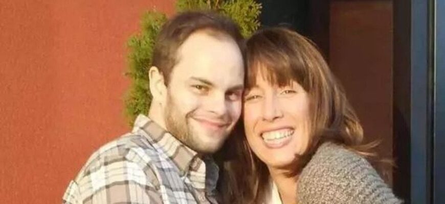 Чоловік покинув дружину заради романтичних стосунків із мамою: історія, що шокує (фото) Чоловік покинув дружину заради романтичних стосунків із мамою: історія, що шокує (фото)