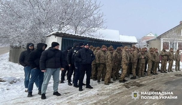 Правоохоронці закликають усіх, хто володіє будь-якою інформацією про можливе місце перебування дівчини, терміново повідомити поліцію / © Національна поліція України