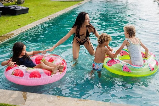 Інна Мірошниченко з дітьми / © instagram.com/_inna_mi_