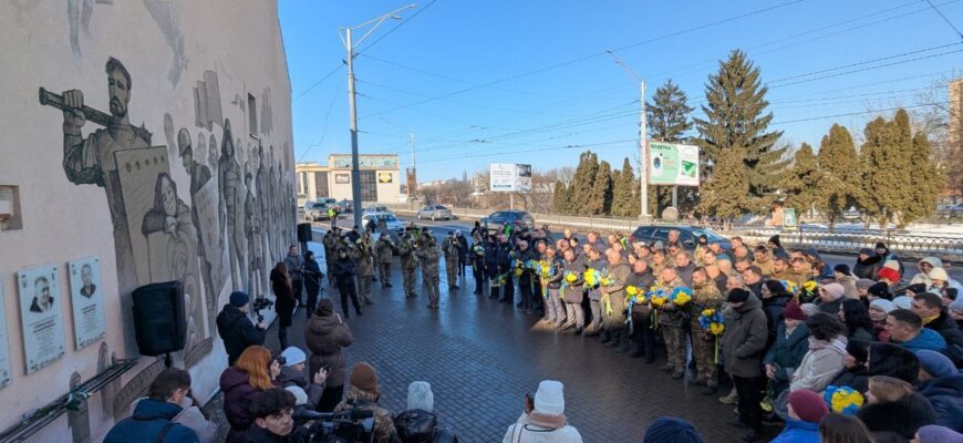 🇺🇦 Вони першими тримали небо над нами: кого ми згадуємо 20 лютого 🇺🇦 Вони першими тримали небо над нами: кого ми згадуємо 20 лютого