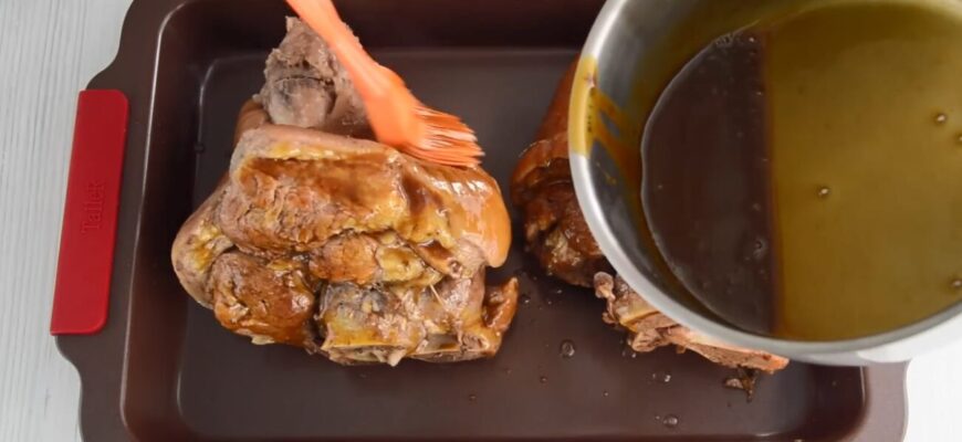 Замість дорогої ковбаси беру свинячу рульку: перевірений спосіб запікання для ідеальної нарізки Замість дорогої ковбаси беру свинячу рульку: перевірений спосіб запікання для ідеальної нарізки