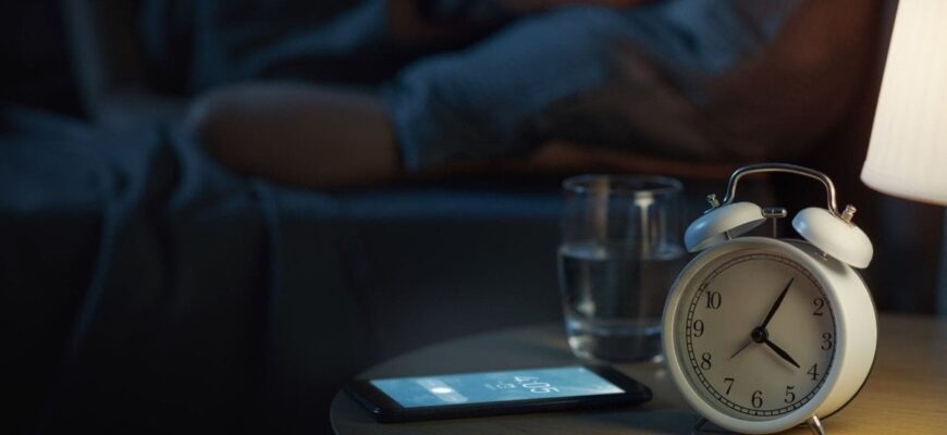 Чому ми прокидаємося за хвилину до будильника: це не випадковість Чому ми прокидаємося за хвилину до будильника: це не випадковість