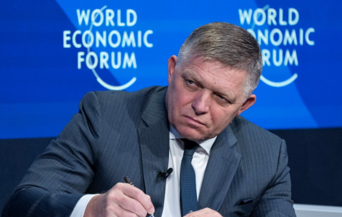 Фіцо хоче відправити свого посла перевірити українську частину нафтопроводу "Дружба" Фіцо хоче відправити свого посла перевірити українську частину нафтопроводу "Дружба"