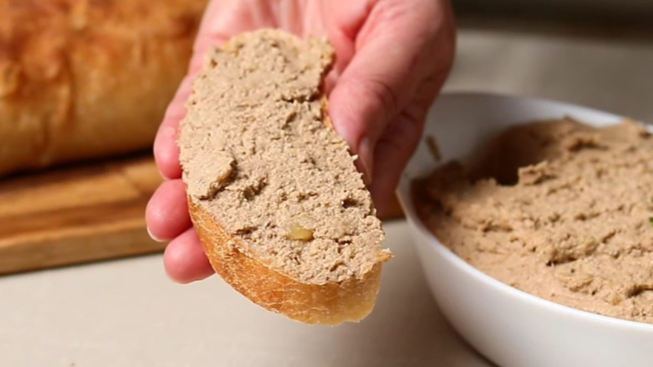 Кулінари поділились рецептом апетитного паштету за копійки