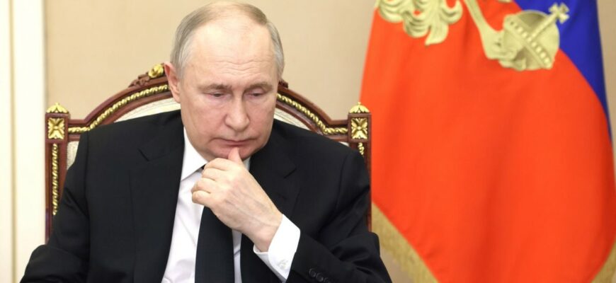 Залишилось 3–4 місяці: Путіна попередили, що чекає на Росію вже до літа, – WP Залишилось 3–4 місяці: Путіна попередили, що чекає на Росію вже до літа, – WP