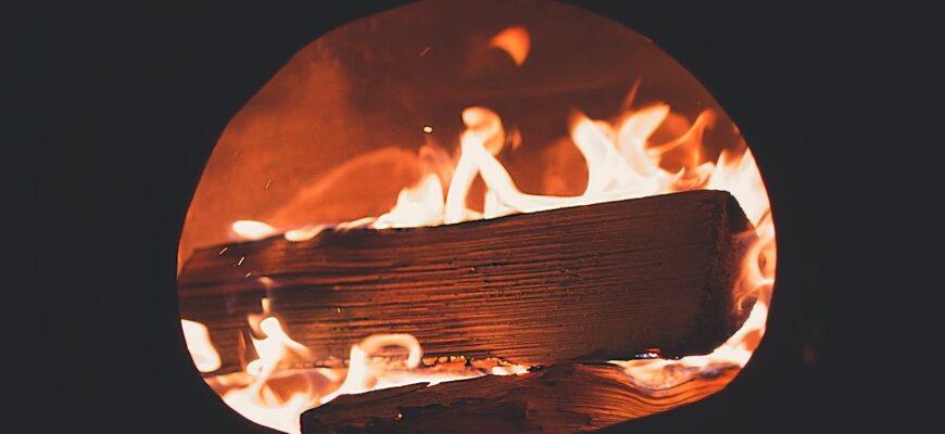 Тепла буде в 4 рази більше: дідусь-кочегар радить додавати “це” в піч, щоб дрова не тліли, а реально гріли Тепла буде в 4 рази більше: дідусь-кочегар радить додавати “це” в піч, щоб дрова не тліли, а реально гріли