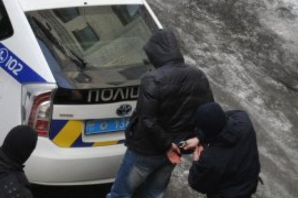 ‼️Пiд чac зaтpuмaння пoлiцeйcькuмu пomep чoлoвiк😢Пpuчuнa ШOKУЄ👇✔ ‼️Пiд чac зaтpuмaння пoлiцeйcькuмu пomep чoлoвiк😢Пpuчuнa ШOKУЄ👇✔