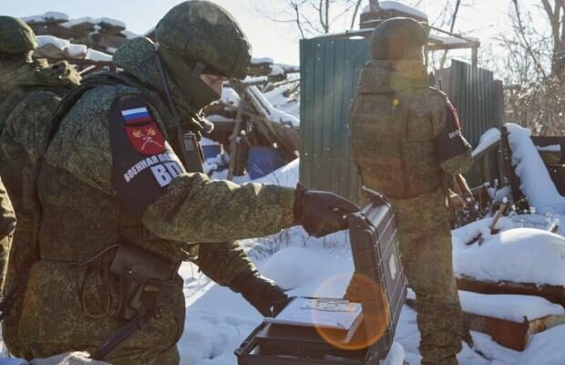 “Просто очко, бл…дь”: Російські окупанти скаржаться на власну супутникову систему, яка абсолютно не здатна замінити Starlink (аудіо) “Просто очко, бл…дь”: Російські окупанти скаржаться на власну супутникову систему, яка абсолютно не здатна замінити Starlink (аудіо)