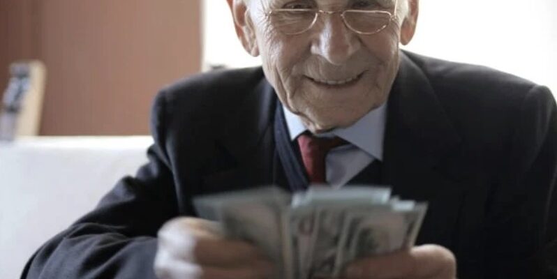 Народжені в ці місяці не бояться пенсії: на них чекає багате і щасливе життя Народжені в ці місяці не бояться пенсії: на них чекає багате і щасливе життя