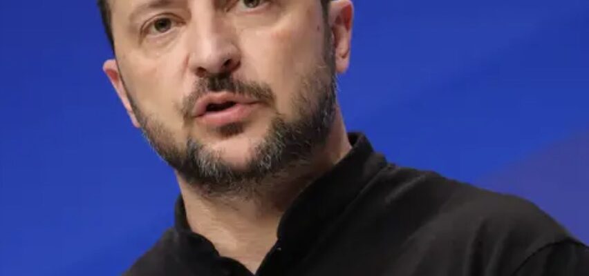 Скільки людей мобілізують Україна та Росія щомісяця: Зеленський озвучив статистику Скільки людей мобілізують Україна та Росія щомісяця: Зеленський озвучив статистику