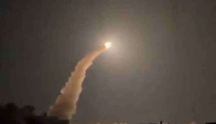 Удар ракетами “Фламінго” по РФ: ЗСУ відзвітували про ураження заводу “Кинджалів” Удар ракетами “Фламінго” по РФ: ЗСУ відзвітували про ураження заводу “Кинджалів”