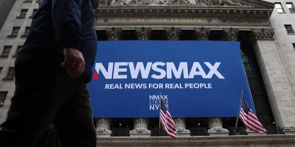 Цікавий поворот: Американський телеканал Newsmax, який належить другу Трампа, запрацює в Україні Цікавий поворот: Американський телеканал Newsmax, який належить другу Трампа, запрацює в Україні