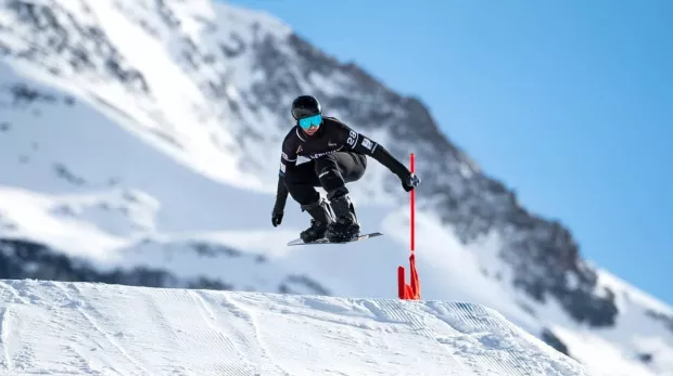 У лікарню доправили гелікоптером: Зірковий сноубордист зламав шию на Олімпіаді У лікарню доправили гелікоптером: Зірковий сноубордист зламав шию на Олімпіаді
