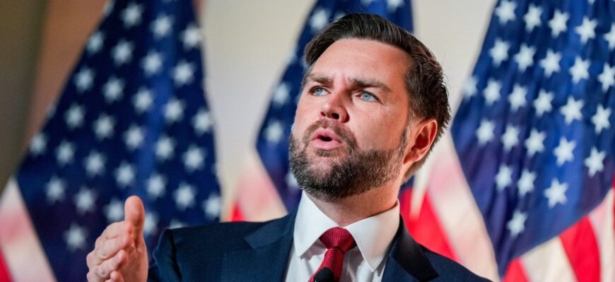 У Трампа зробили нову заяву про напад Росії на Україну та коли має закінчитися війна У Трампа зробили нову заяву про напад Росії на Україну та коли має закінчитися війна