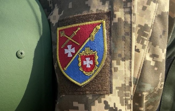 В Рівному невідомі “відбили” військовозобов’язані у представників ТЦК В Рівному невідомі “відбили” військовозобов’язані у представників ТЦК