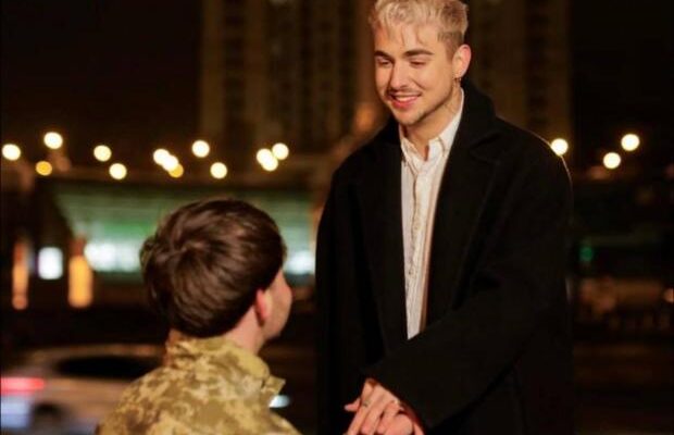 “Завжди ставте себе на перше місце”: Екснаречений Меловіна заговорив про причину розставання “Завжди ставте себе на перше місце”: Екснаречений Меловіна заговорив про причину розставання