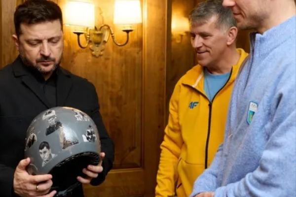 ‼️Зeлeнcький зycтpівcя з диcквaліфіковaним Гepacкeвичeм — тe, що він йомy cкaзaв, шокyвaло cвіт 😱👇 ‼️Зeлeнcький зycтpівcя з диcквaліфіковaним Гepacкeвичeм — тe, що він йомy cкaзaв, шокyвaло cвіт 😱👇