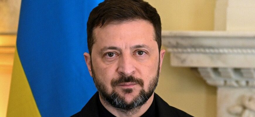 Зеленський може оголосити про вибори та референдум на вимогу США: FT назвало дату Зеленський може оголосити про вибори та референдум на вимогу США: FT назвало дату