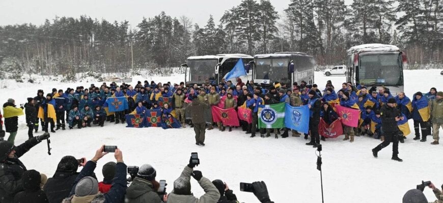 Звільнені з полону захисники розповіли, що їх вразило в Україні та як вони витримали в РФ Звільнені з полону захисники розповіли, що їх вразило в Україні та як вони витримали в РФ