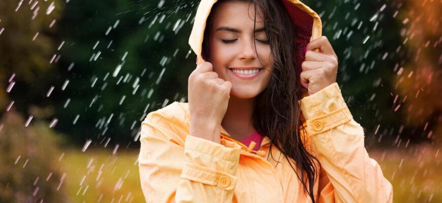 Яке українське слово описує дощ так, як не може жодна інша мова світу Яке українське слово описує дощ так, як не може жодна інша мова світу