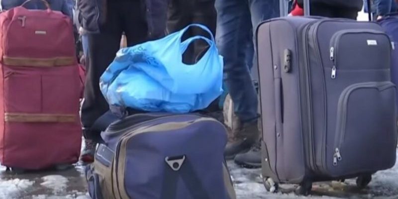 Зарплати в рази вищі, ніж у Польщі: ще одна країна ЄС заманює українців “смачними” вакансіями