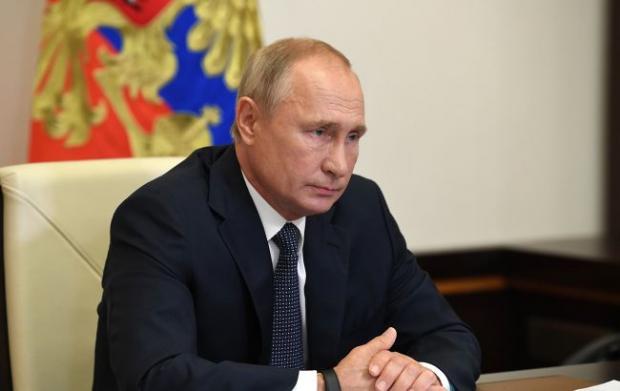 “Спалився”, на кого працює? Український депутат привітав людей з Новим роком на тлі Путіна