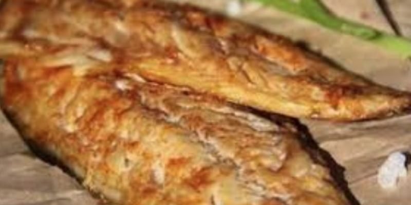 Скумбрія запечена в духовці