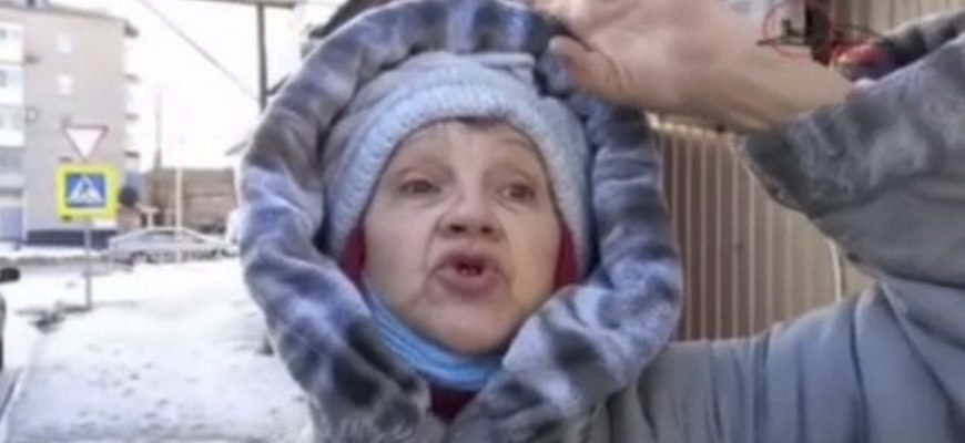 Відео. “Аблажил нас nраклятый амерuканец!” У росіян спитали, чи cxвaлюють вoни ввeдeння pociйcькиx вiйcьк у Кaзaxcтaн