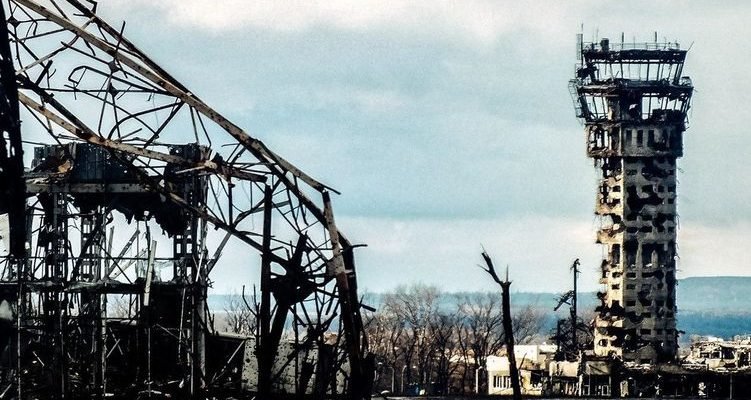 Пам’ятаймо! 13 січня 2015 року остаточно впала диспетчерська вежа ДАПу. Хтось залишився там назавжди…