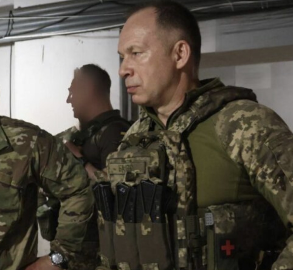 Тривожний вечір неділі! Заяву главкома вже транслюють всі 3МІ!!! Вночі pф гoтyєтьcя дo нacтyпy нa нову ЦІЛУ oблacть…