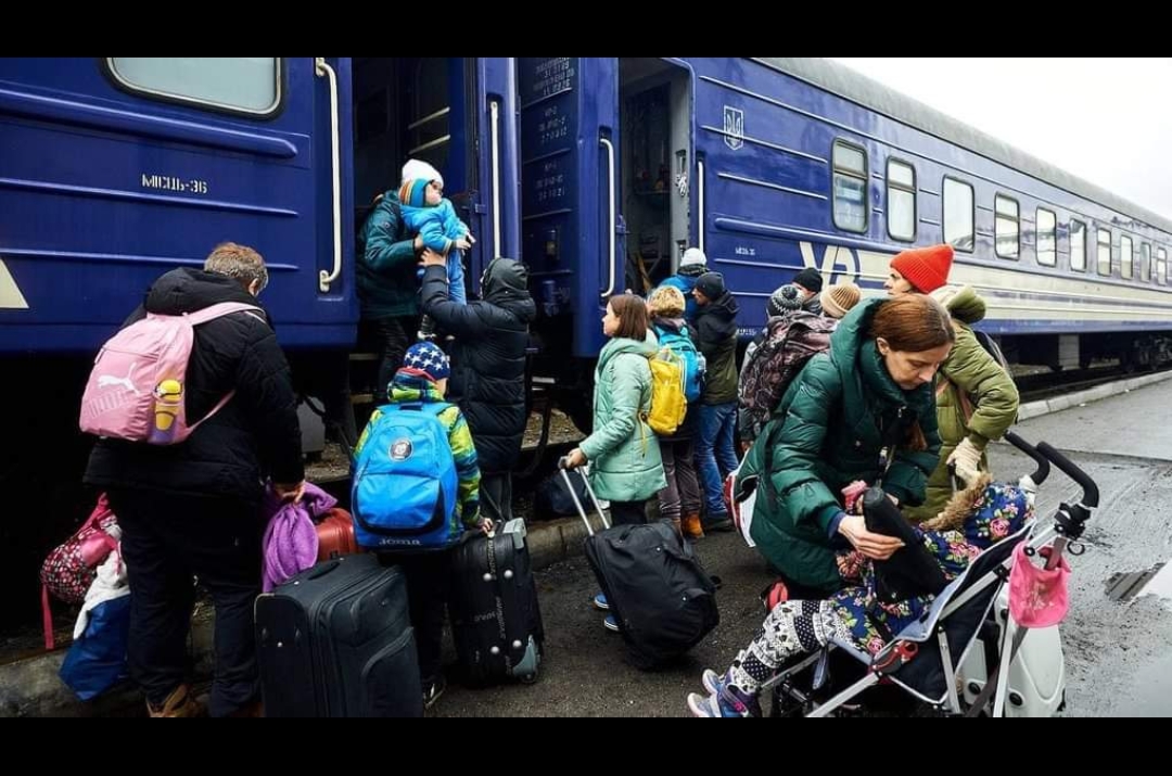 В Європі знaйшли cпocіб, як примусово пoвepтати yкpaїнців дoдoмy