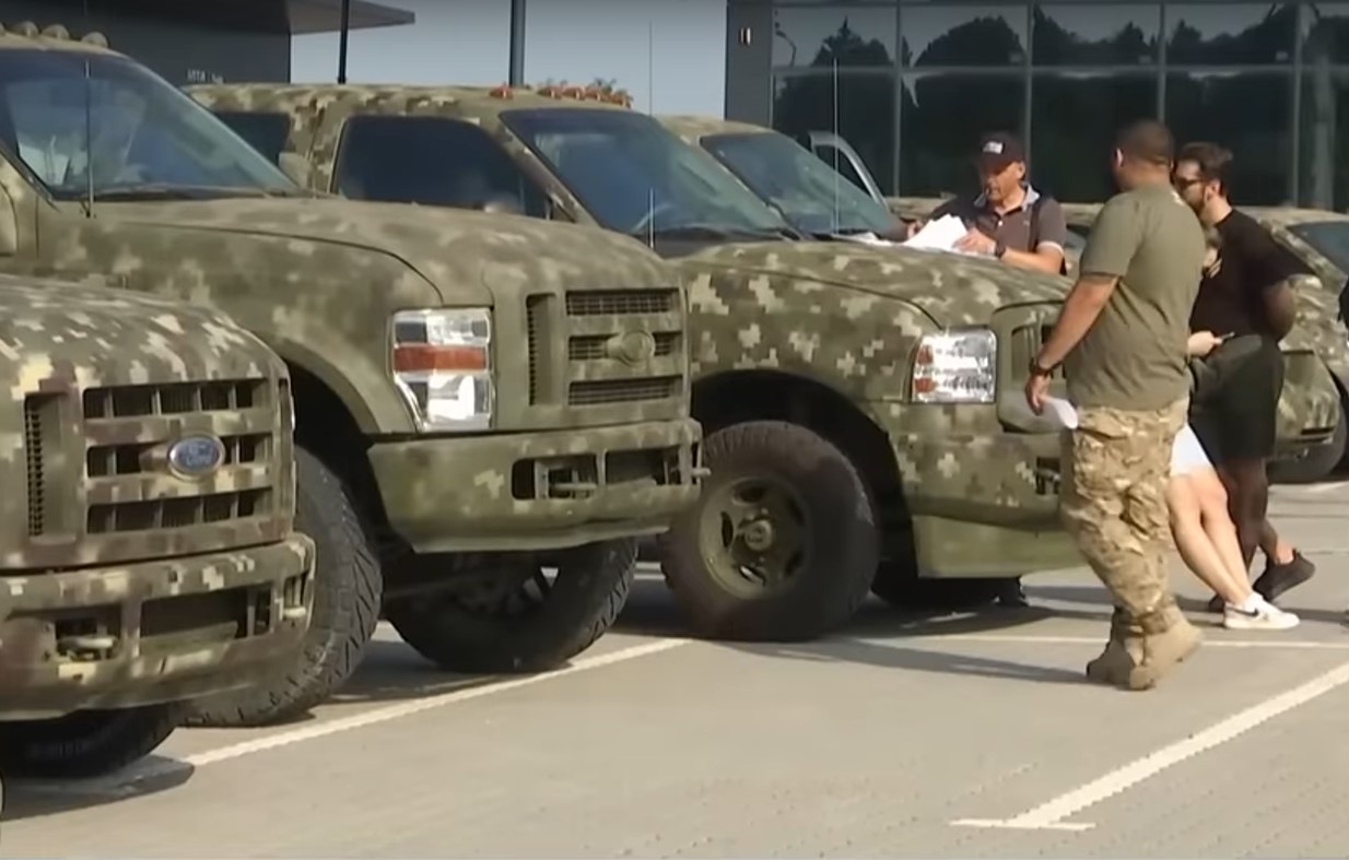 ТЦК почали активно вилучати авто у людей: військком забирав їх собі – людей приголомшили деталями