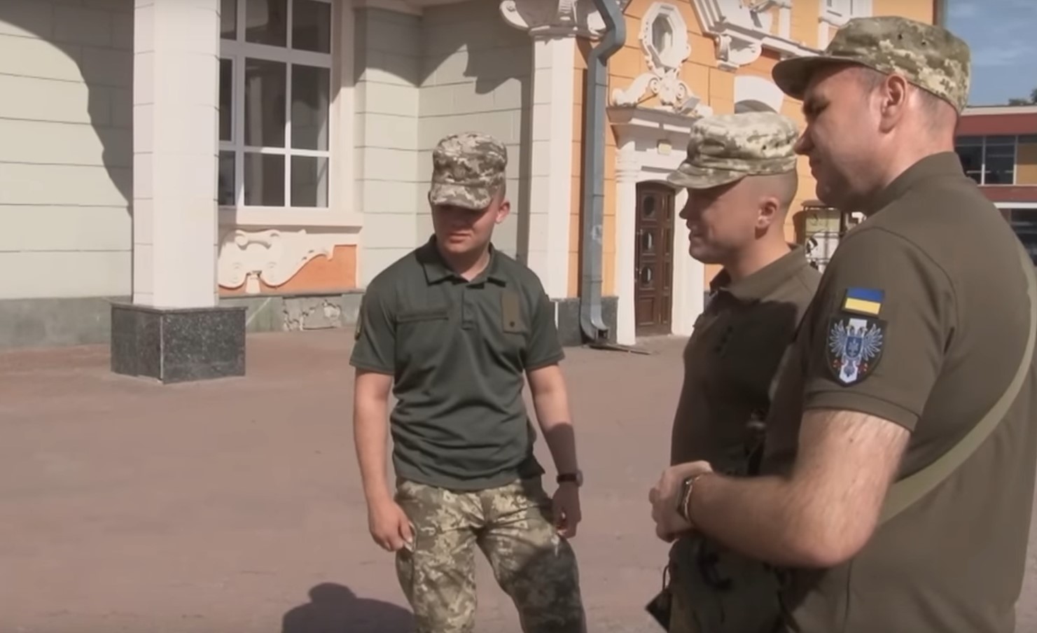 ТЦК зриває Чемпіонат України з футболу: військкоми безбожно пакують найкращих футболістів прямо на вулицях