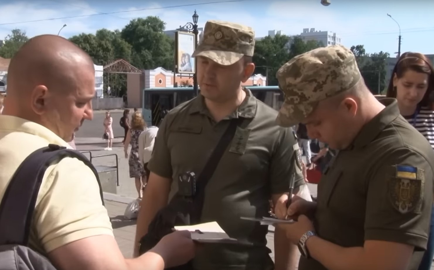 Повістки, мобілізація, ВЛК: ТЦК посилено вишукують ці п’ять категорій чоловіків – кому готуватися