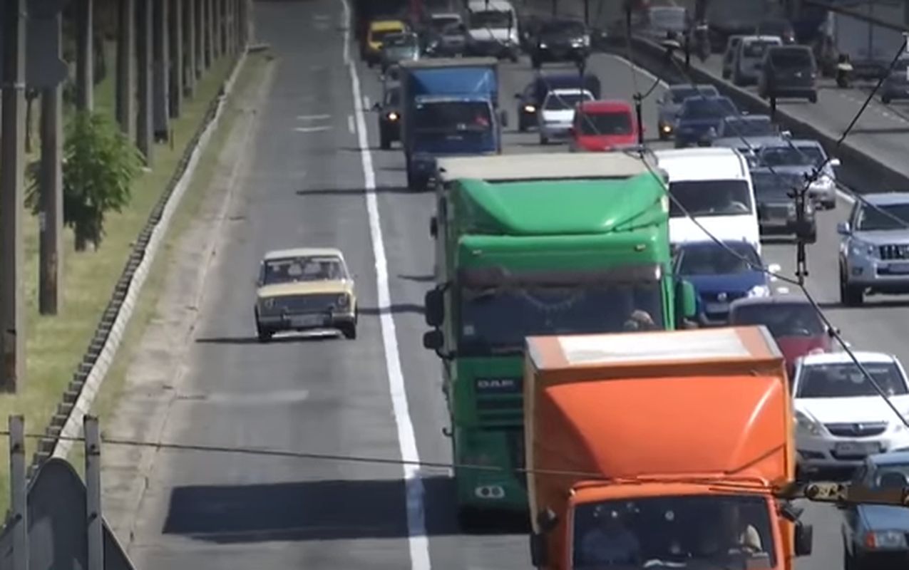 Усіх водіїв попередили – потрібно буде отримати “Код 95”
