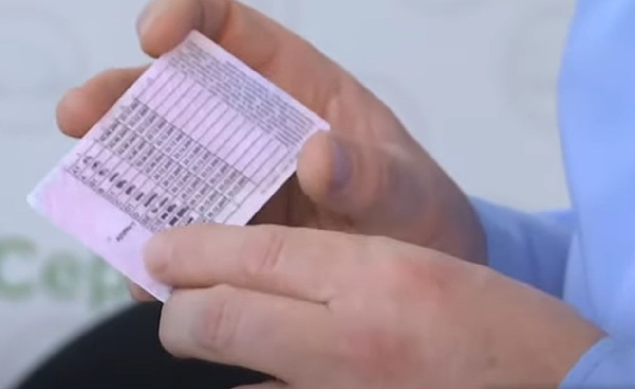 Водіїв аж трясе: всіх змусять перездати на права – озвучено нові норми