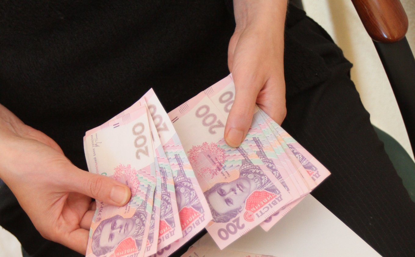 Вже у лютому: українці отримають подвійні виплати – кому і скільки дадуть