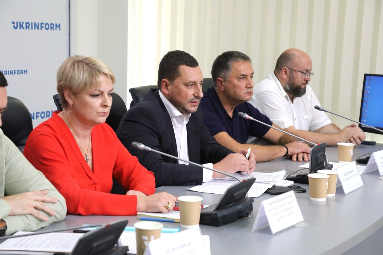 В Міндовкілля повідомили, що якість води у річці Сейм покращується, а у Десні рух забруднення сповільнюється