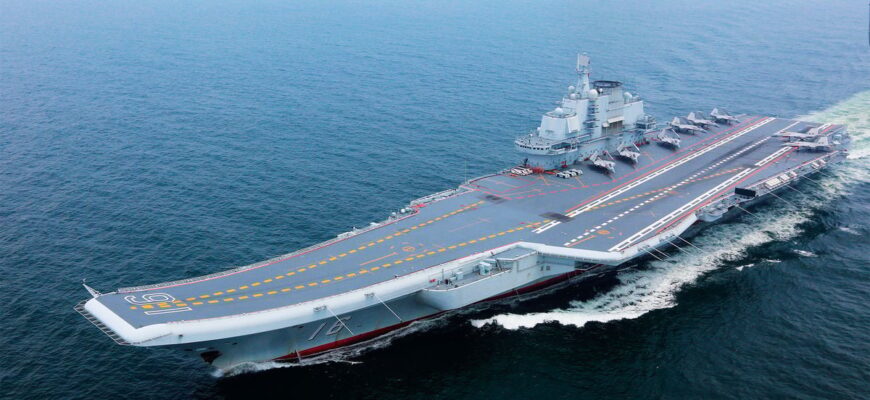 Авіаносна група Китаю підійшла до Тайваню після заяв НВАК про “готовність до бою” –