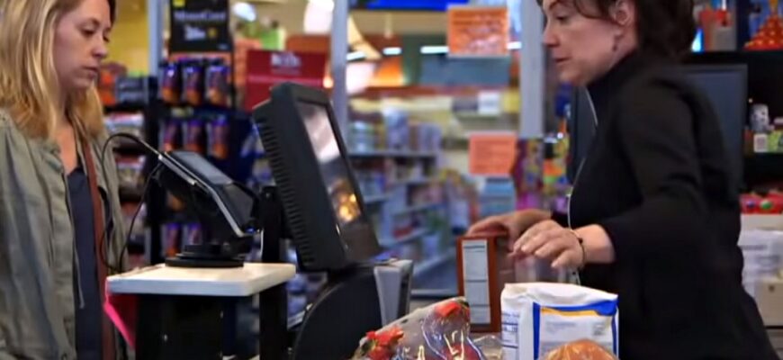 Ще не пізно зробити запаси: в Україні різко подорожчають продукти