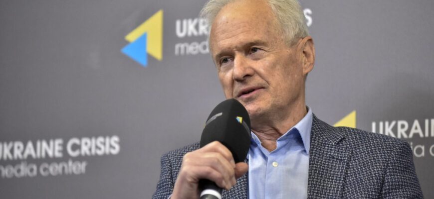 Ядерний потенціал України оцінювався сотнями млрд доларів – екс-міністр Костенко про роззброєння країни
