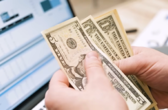 Гривню дотисли: нові курси долара та евро довели сьогодні українців до істерики