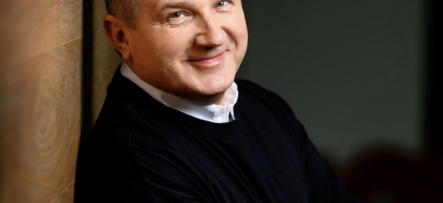 Вона вже nенсіонерка: як виглядає перша дружина Юрія Горбунова, яку він покинув заради молодої Осадчої