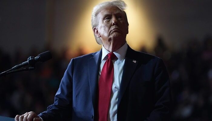 Трамп пригрозив запровадити 25% мито для Мексики та Канади Трамп пригрозив запровадити 25% мито для Мексики та Канади