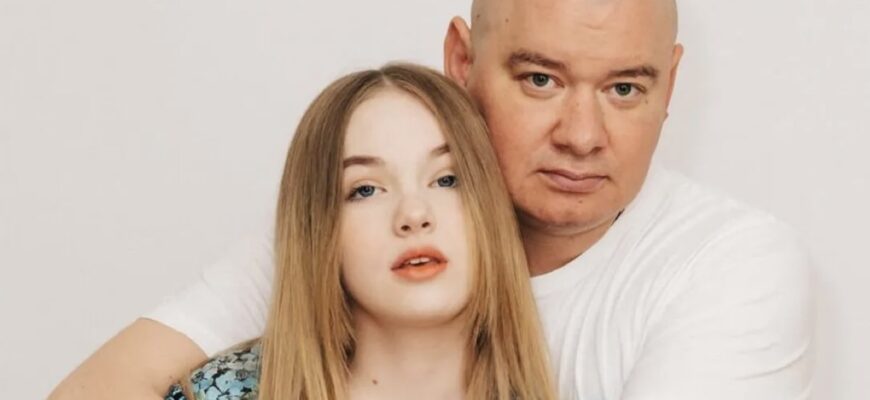 Старшій дочці Кошового виповнилося 17 років: як змінилася Варя, яка стала зіркою “Голосу. Діти”, та що їй подарували