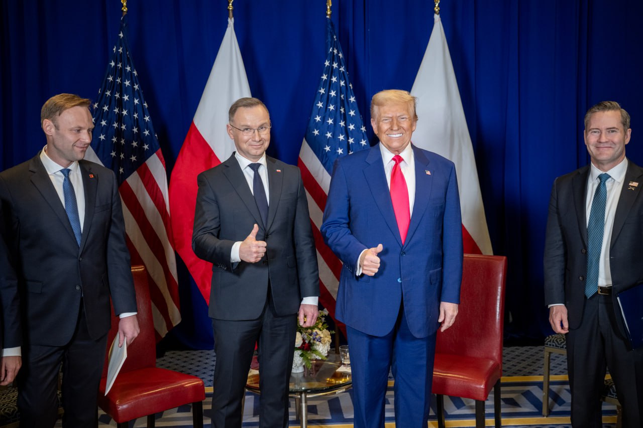 Україна не переживе війну: Дуда зустрівся з Трампом і прuголомшив заявою