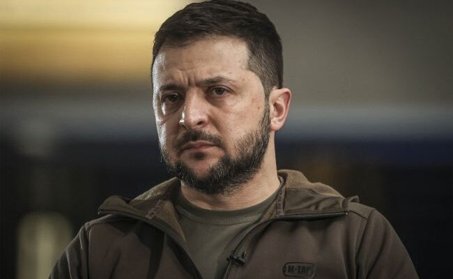 Зеленський заявив, що поступки Росії підтримує лише 1% українців