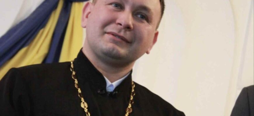 Священник: Люди схаменіться..! Прошу кожного з вас…Подумайте 100 раз перш ніж купити цю 0труту, i розкажіть своїм близьким та знайомим – деталі в коментарі Священник: Люди схаменіться..! Прошу кожного з вас…Подумайте 100 раз перш ніж купити цю 0труту, i розкажіть своїм близьким та знайомим – деталі в коментарі